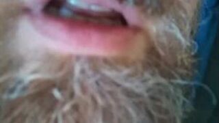 Mettiti gli auricolari e ascolta sottovoce la storia erotica di Sofia e Marco - porn video